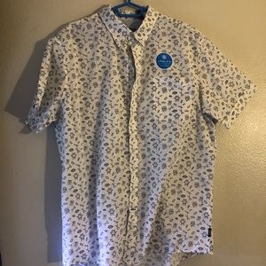 Izod brand button up. Men’s xl. Short sleeve .